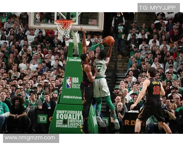 骑士与凯尔特人历史交锋战绩分析及近期表现对比